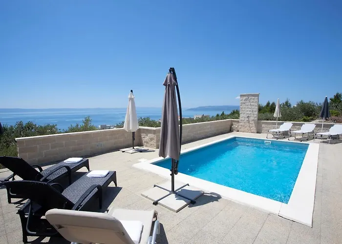 Villa Oaza