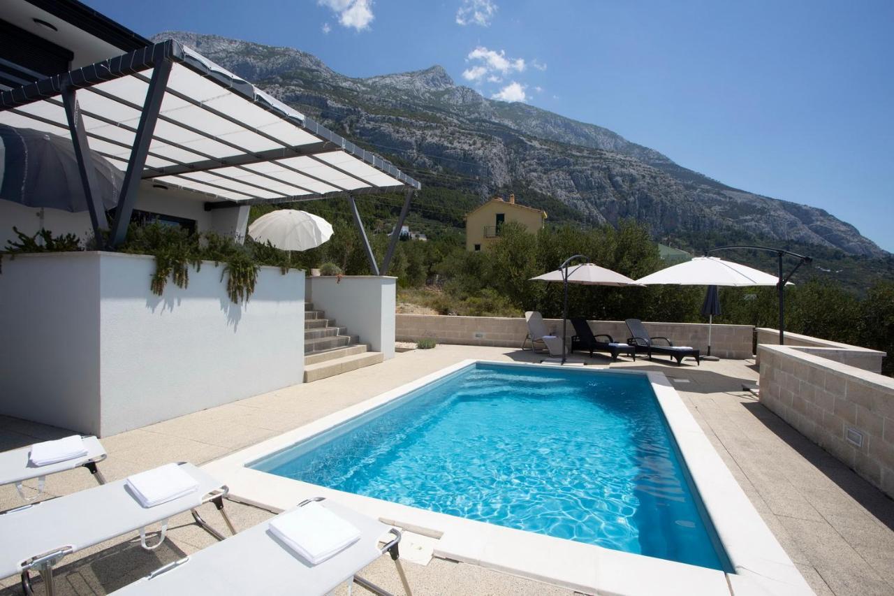 Villa Oaza